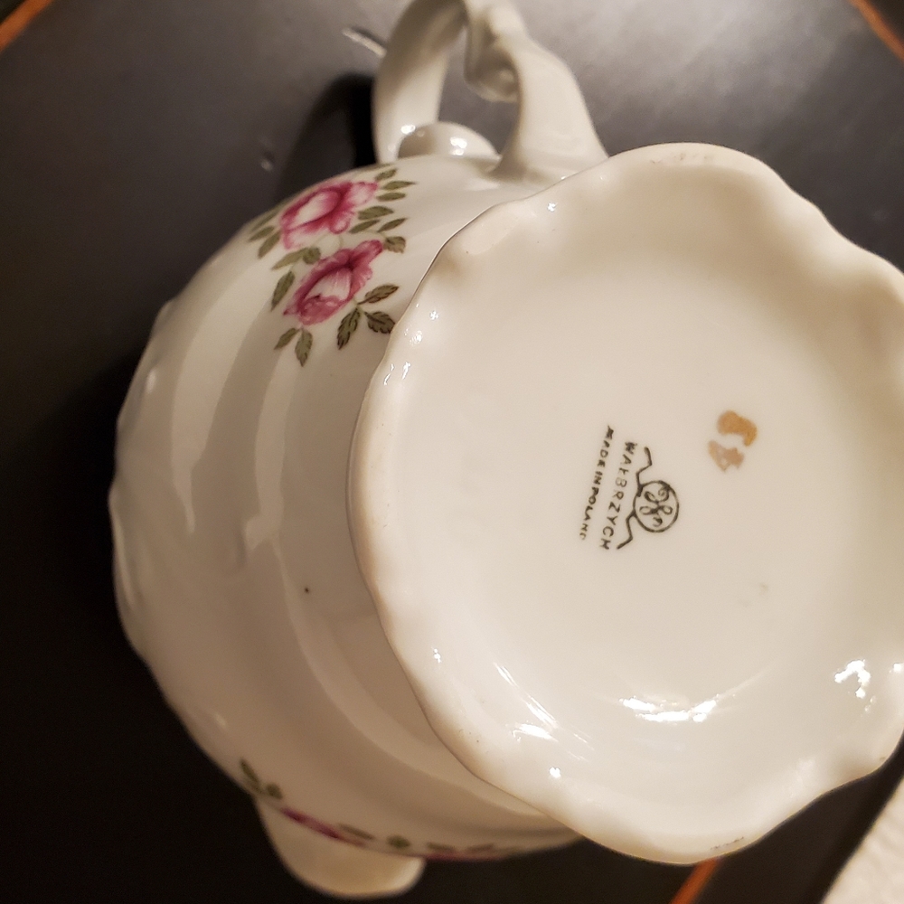 Vintage Walbryzch Avon Rose Creamer Pitcher - Picture 6 of 10